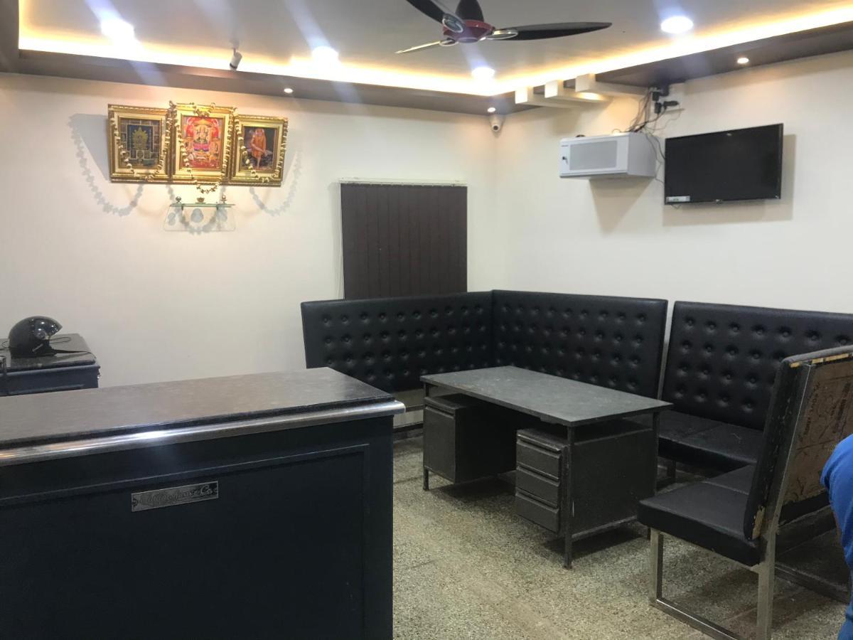 Shri Vasant Lodge Hubli Exterior photo