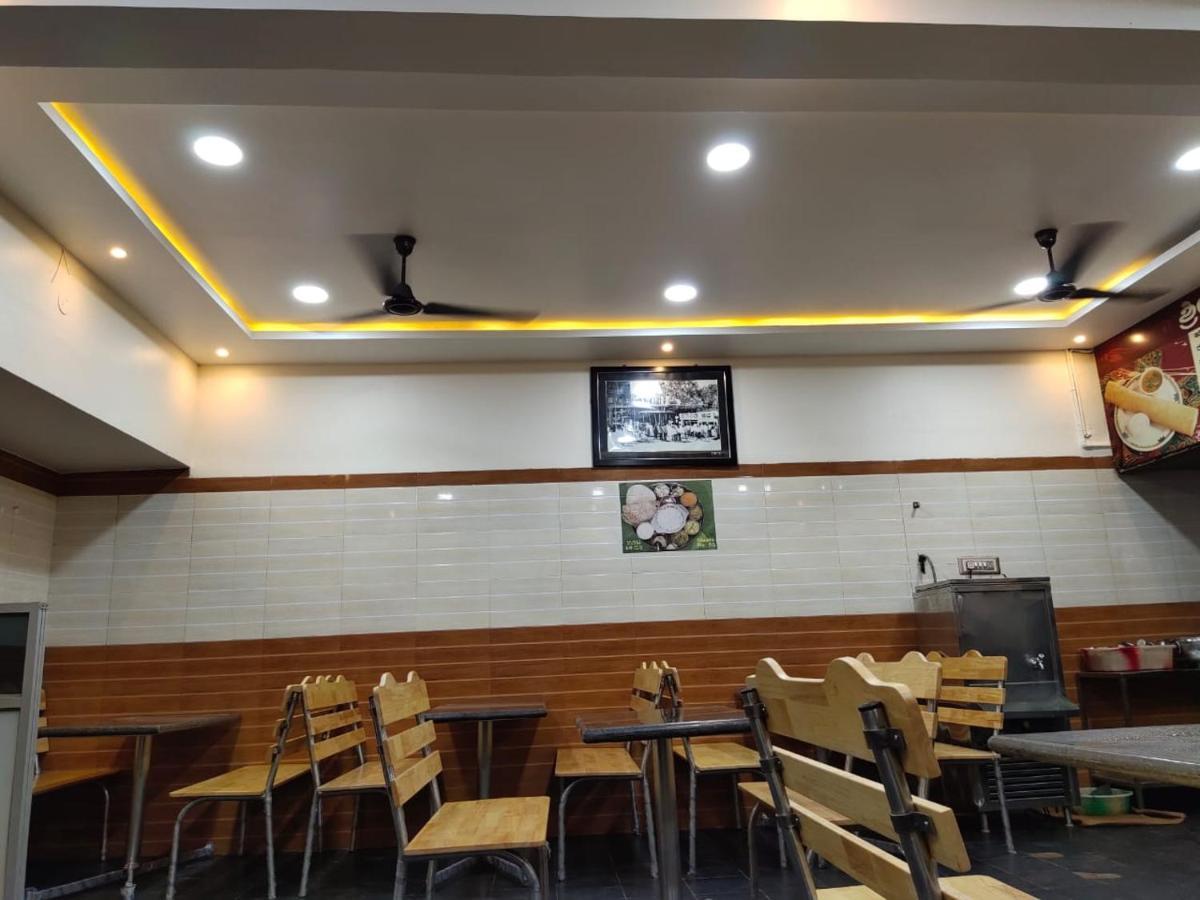 Shri Vasant Lodge Hubli Exterior photo